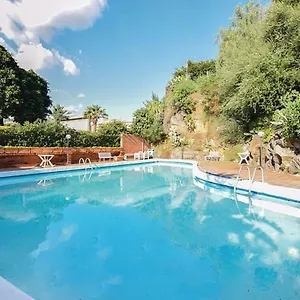 Villa Rama, Aci Castello