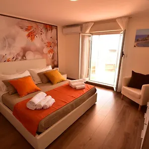 La Petite Maison Aci Castello